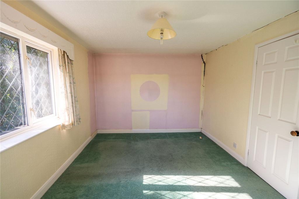 Bedroom 3 (2)