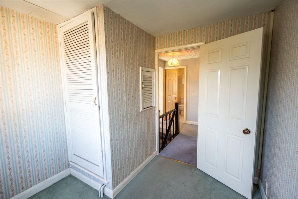 Bedroom 4 (2)