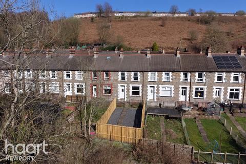 3 bedroom terraced house to rent, Lower Viaduct Terrace, NEWPORT