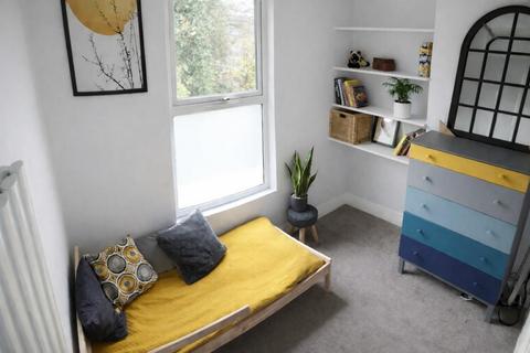 2 bedroom flat for sale, Farley Road, Catford, SE6