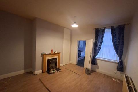 2 bedroom flat for sale, Kelvin Grove, Newcastle Upon Tyne