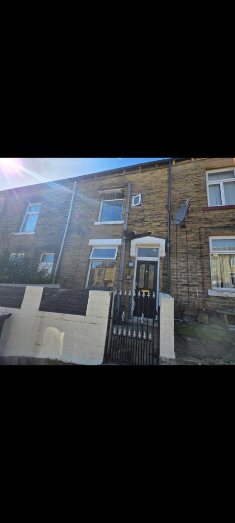 161 Washington Street, BD8 9 PQ