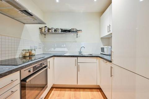 2 bedroom flat for sale, Highwood Close, East Dulwich, London, SE22