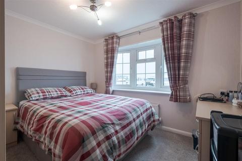 2 bedroom chalet for sale, West Shore Park, Walney, Barrow-In-Furness