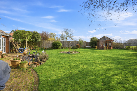 undefined, Holywell Road, Dunstable LU6