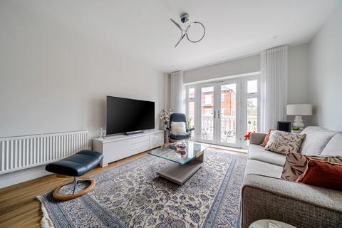 2 bedroom flat for sale, Pyestock Way, Fleet, GU51