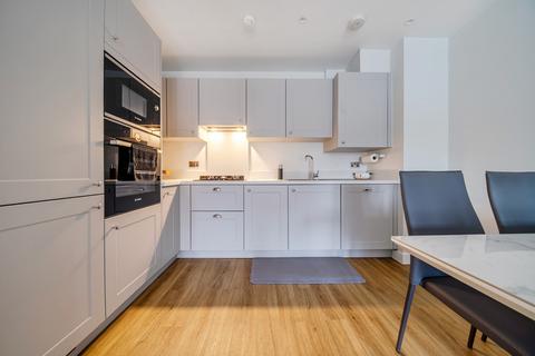 2 bedroom flat for sale, Pyestock Way, Fleet, GU51