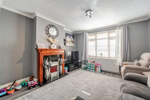 undefined, Walton Way, Mitcham CR4