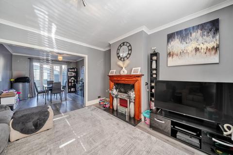 undefined, Walton Way, Mitcham CR4