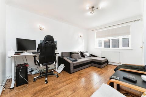 3 bedroom semi-detached house for sale, Old Bakery Close, Wimblington, March