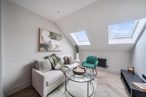 1 bedroom flat for sale, Garratt Terrace, Tooting, London, SW17