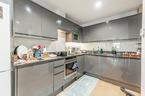 1 bedroom flat for sale, Clifton Walk, Hammersmith, London, W6