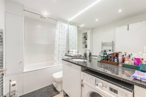 1 bedroom flat for sale, Clifton Walk, Hammersmith, London, W6