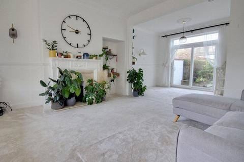 undefined, Lilac Avenue, Garden Village