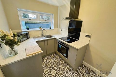 2 bedroom semi-detached house for sale, St. Thomas Place, Staffordshire ST4