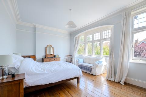 4 bedroom house for sale, Dovercourt Road, London, SE22