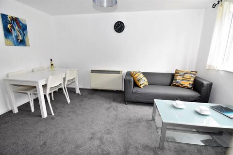 1 bedroom flat to rent, Bernard Ashely Drive
