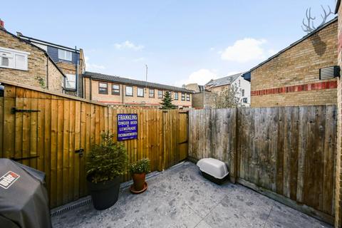 undefined, Ruston Street, Bow