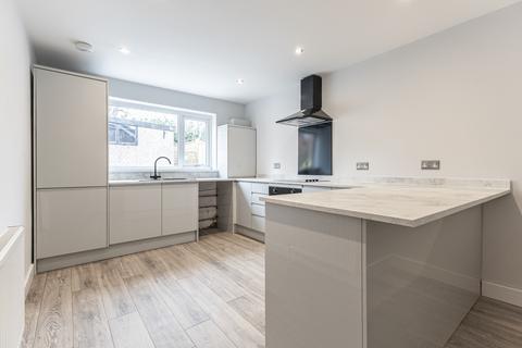 undefined, 2a Conway Road, Wakefield, WF2