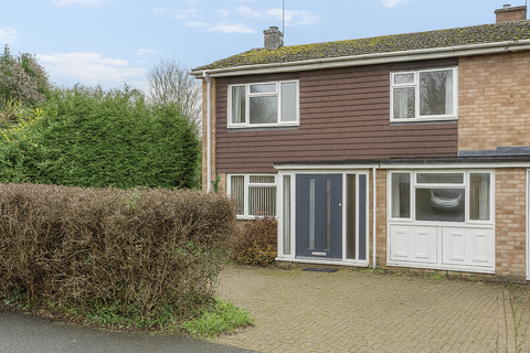 Fiona Close, Winchester, SO23