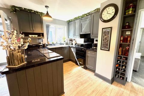 3 bedroom detached house for sale, Redmoor Lane, High Peak SK22