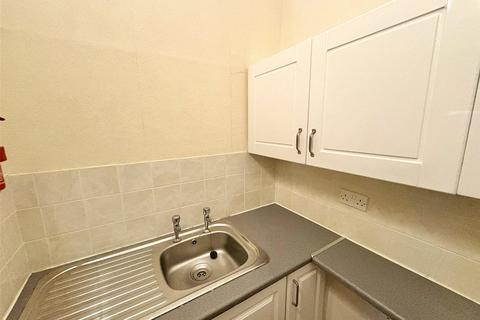 undefined, Cambridge Road, Waterloo L22