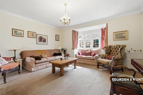 undefined, St. James Avenue, Ongar, CM5