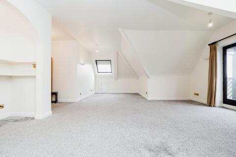 undefined, Aragon Lodge, Boleyn Court, Epping New Road, IG9 5UE