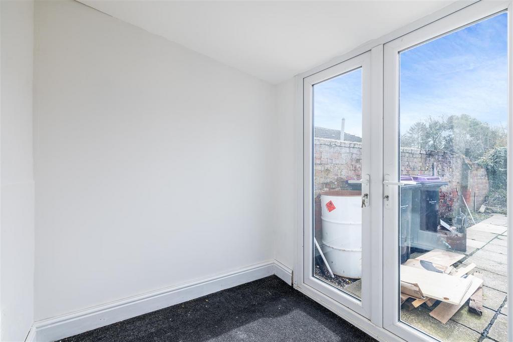 9 Vauxhall Road (Boston)-15.jpg