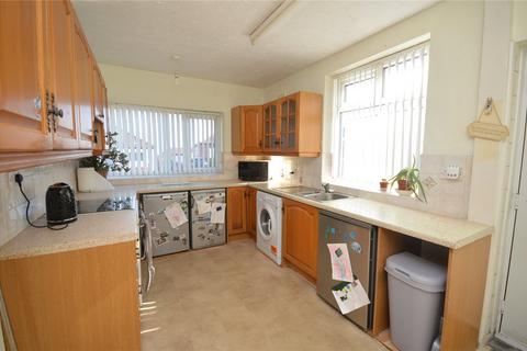 4 bedroom bungalow for sale, Staithe Avenue, Leeds, West Yorkshire