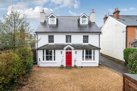 undefined, Reading Road South, Fleet, GU52