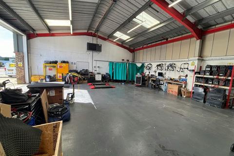 Industrial development to rent, Wycombe Rd Stokenchurch HP14 3PD