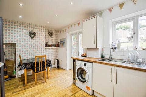 2 bedroom semi-detached house for sale, Park View Avenue, Halifax