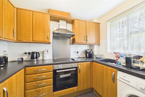 undefined, Worcester Gardens, Slough, Berkshire, SL1