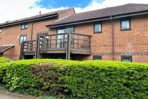 undefined, Jeeves Close, Milton Keynes, MK6