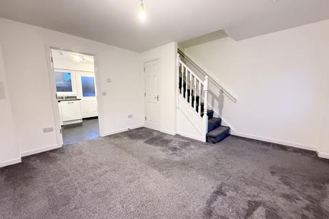 2 bedroom flat to rent, Tillycairn Drive, Glasgow, G33