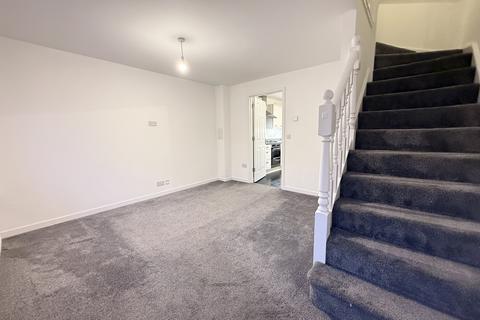 2 bedroom flat to rent, Tillycairn Drive, Glasgow, G33