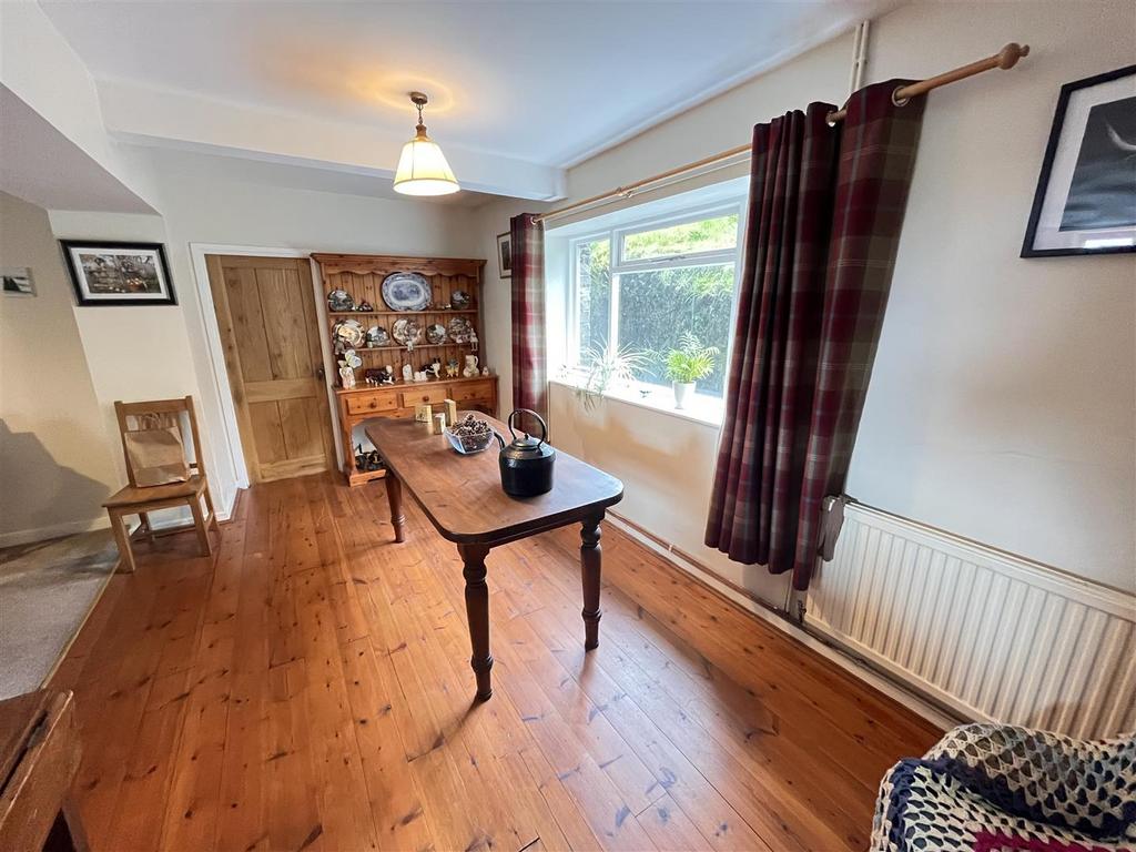 Rear dining area