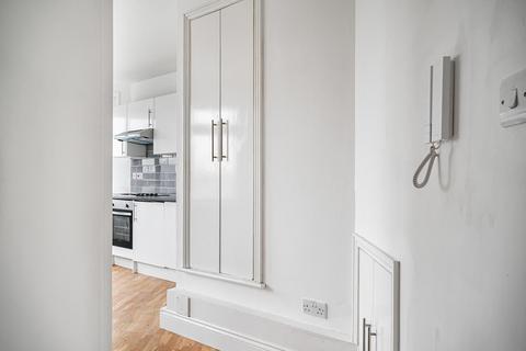 1 bedroom house for sale, Bury Street West, London