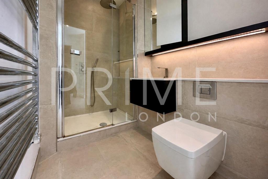 ENSUITE.jpg
