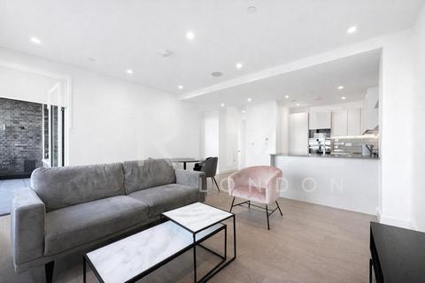 2 bedroom apartment to rent, The Crosse, Bermondsey Square, London