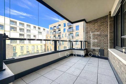2 bedroom apartment to rent, The Crosse, Bermondsey Square, London