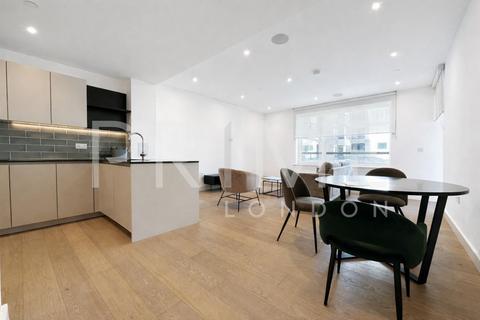 2 bedroom apartment to rent, The Crosse, Bermondsey Square, London