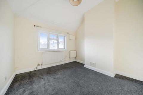 undefined, Hackwood Road,  Basingstoke,  RG21