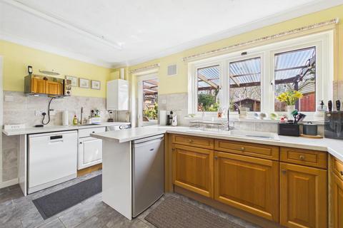 4 bedroom detached house for sale, Blackwater Way, Longlevens, Gloucester