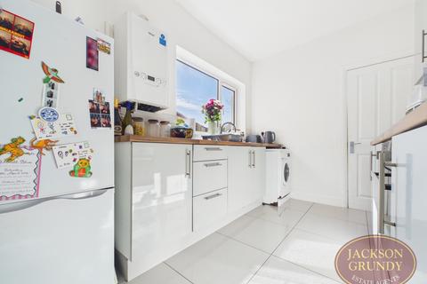 2 bedroom terraced house to rent, Monks Park Road, Abington, NN1 4LU