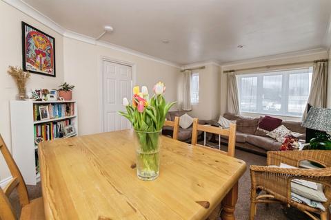 2 bedroom ground floor flat for sale, Haven Road, Exeter