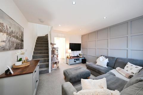 2 bedroom end of terrace house for sale, Chestnut Drive, Barlborough, Chesterfield