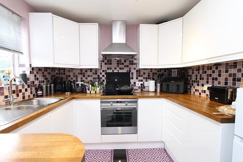 undefined, Holly Court, Kidderminster, DY10
