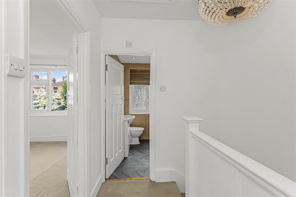 30 Buckingham road-17.jpg